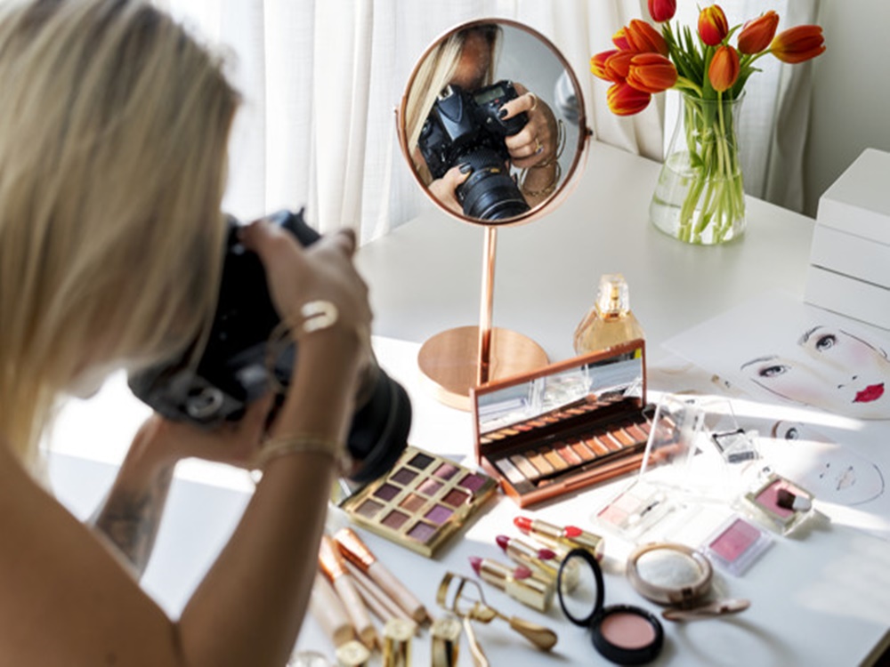 Đầu tư - Beauty Bloggers là gì
