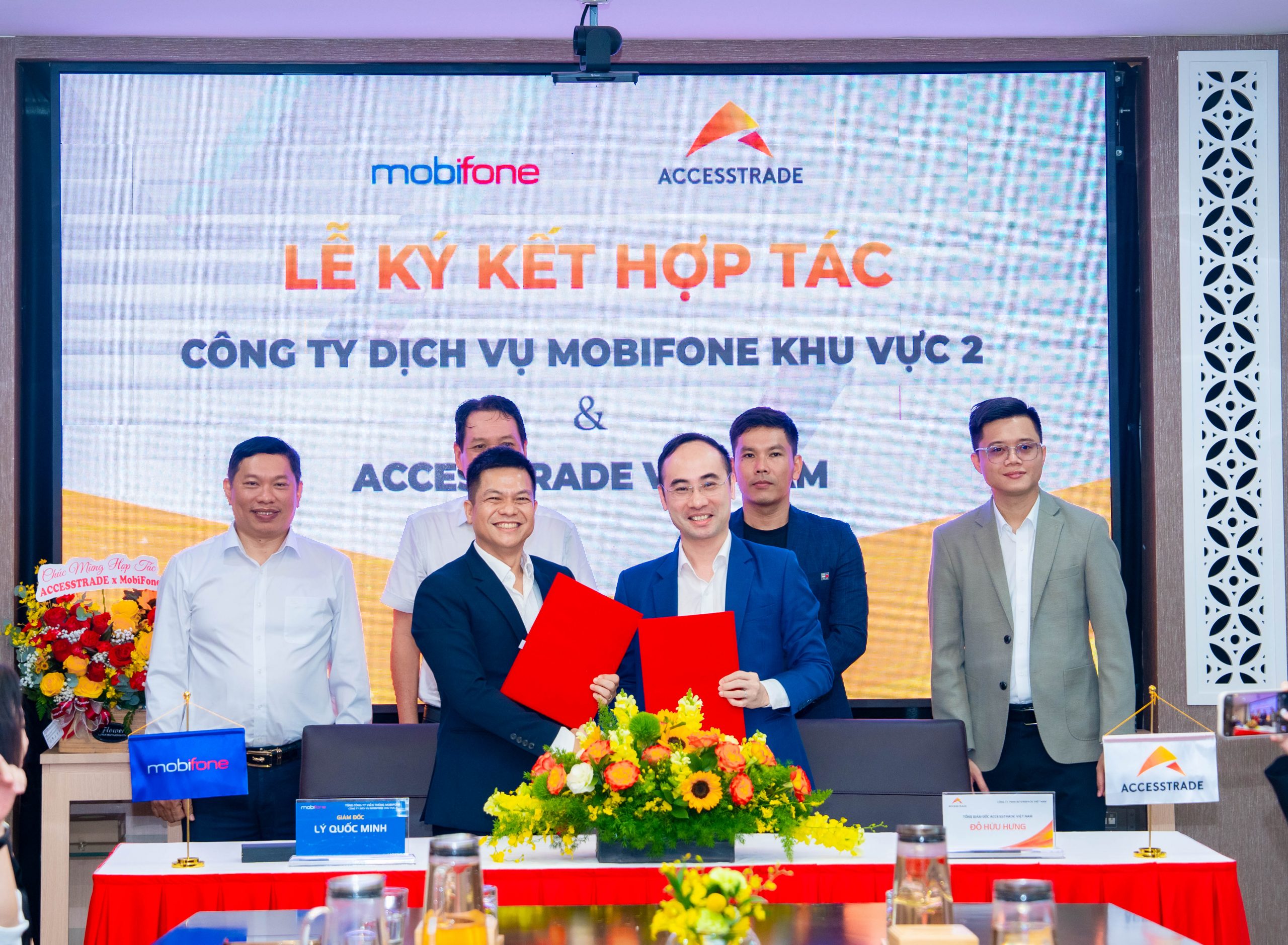 ACCESSTRADE & MobiFone ky ket chien luoc