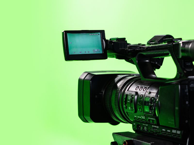 mot-so-thiet-bi-setup-phong-livestream