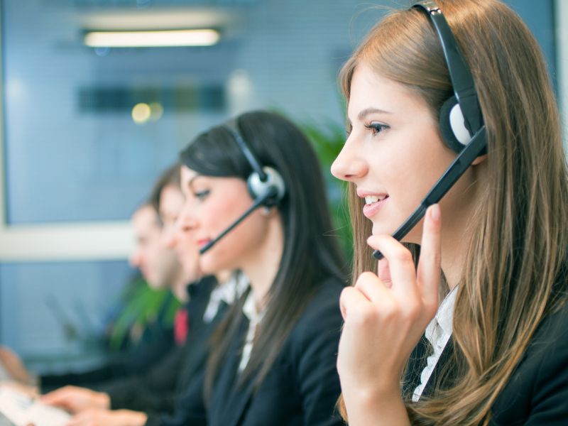 cham-soc-khach-hang-la-gi